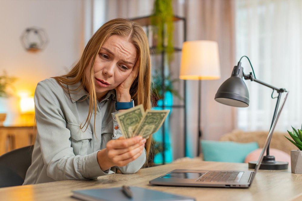 How to Survive an Unexpected $1,000 Expense Without Going Into Debt